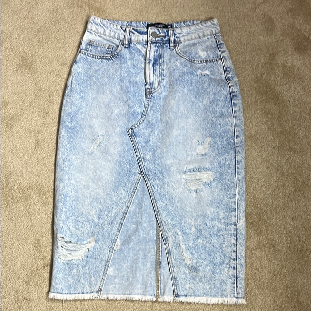 NWOT Blue Age Denim Blue Distressed Skirt